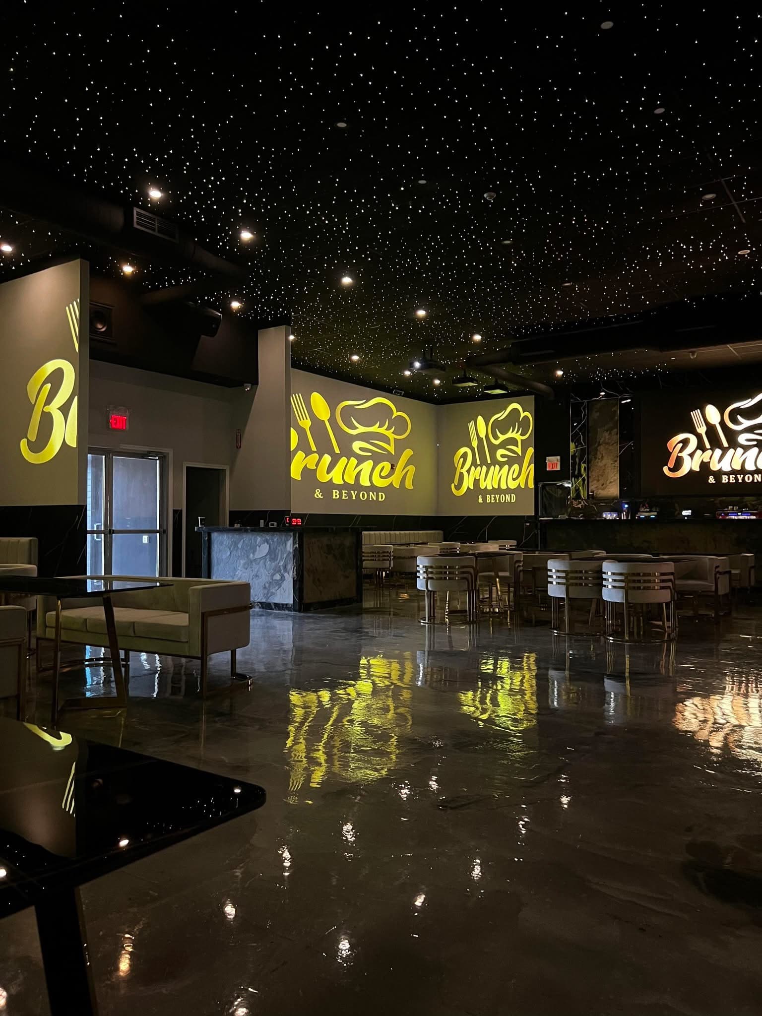 Brunch & Beyond interior